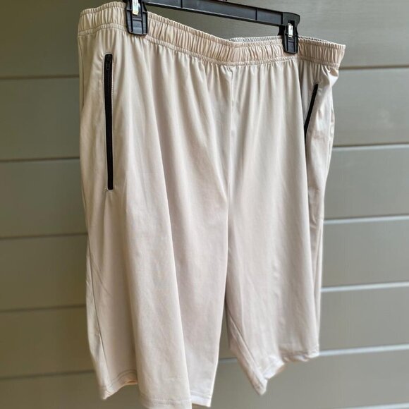 SILKWORLD Men's 10" Soccer Running Workout Training Shorts w/Zipper Pockets 2XL - Picture 2 of 6